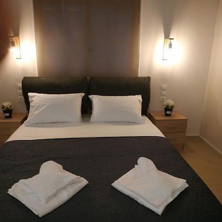 Poros Town Elthimia'S Apartment מראה חיצוני תמונה