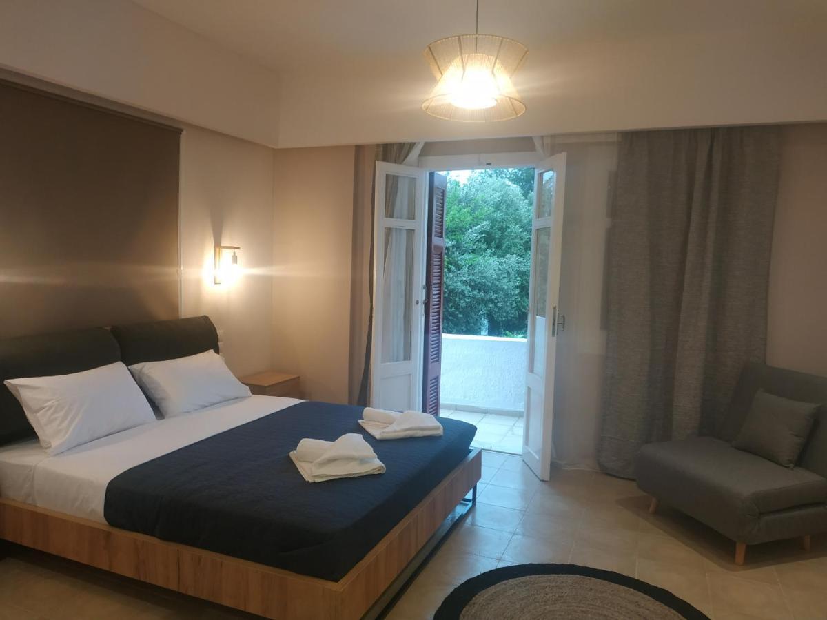 Poros Town Elthimia'S Apartment מראה חיצוני תמונה