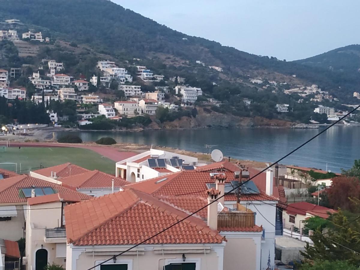 Poros Town Elthimia'S Apartment מראה חיצוני תמונה