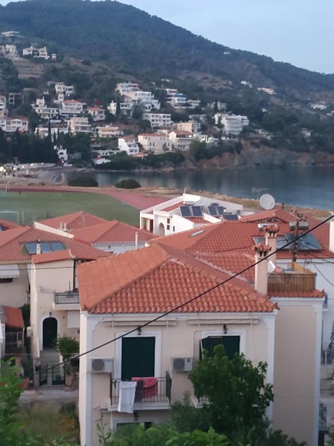 Poros Town Elthimia'S Apartment מראה חיצוני תמונה